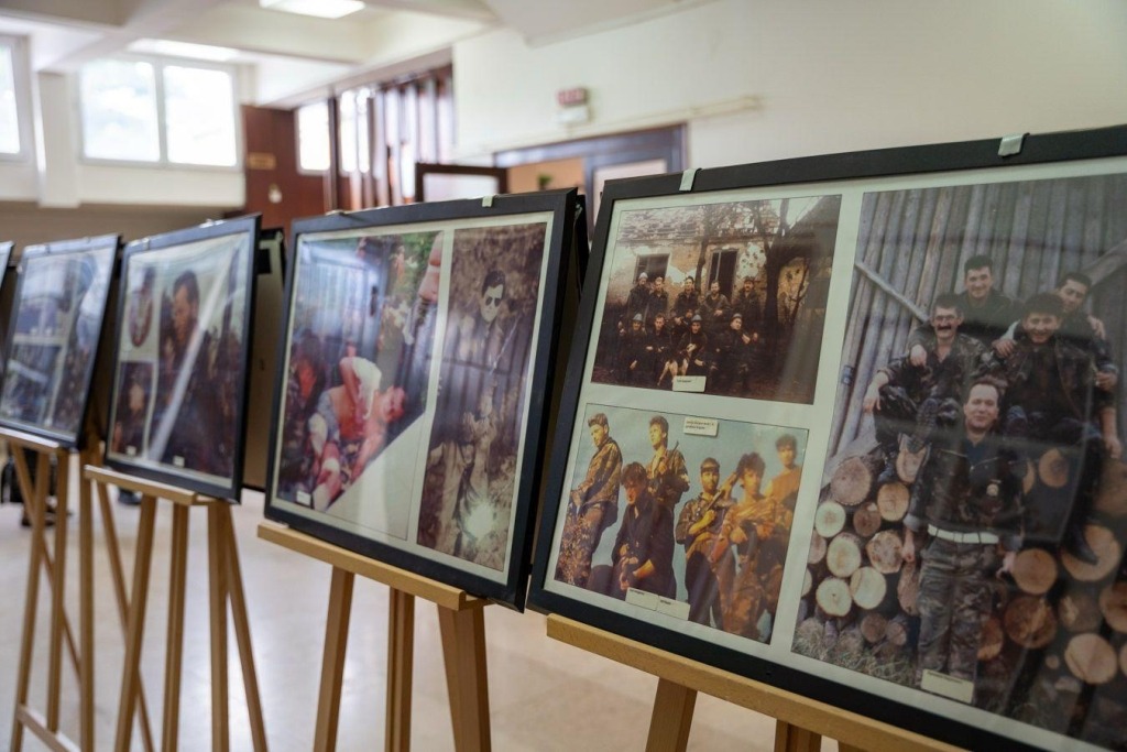 BCDR na svečanom otvorenju izložbe fotografija „Albanski branitelji u Domovinskom ratu“