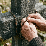 Tihi odlazak oca koji je dočekao istinu: Susret Rudolfa i Željka Pereglina u vječnosti